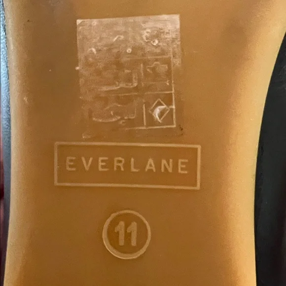 Everlane Black Leather Slip-On Loafers The Day Glove with Elastic Heel Size 11 - Picture 11 of 11